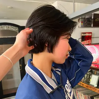 ショート レイヤー/ベージュ mikuのヘアスタイル