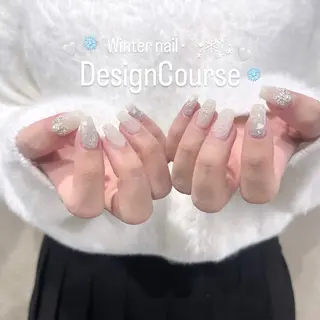 ネイル 🧁fein. nana🩵のネイルデザイン