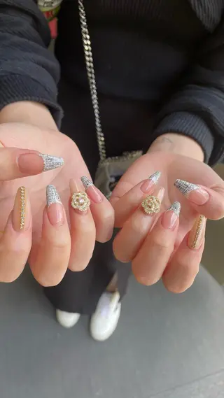 ネイル うにゃねいる🌷 Mayaのネイルデザイン