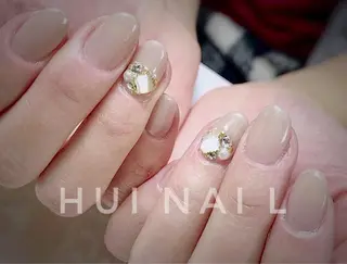 ミディアム めぐみのネイルサロン 惠のネイルデザイン