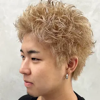 ショート カラー パーマ メンズ 水谷 璃温のヘアスタイル