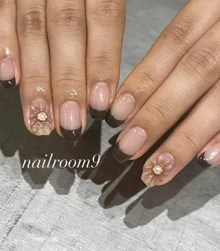 ネイル nail room9 ☺︎のネイルデザイン
