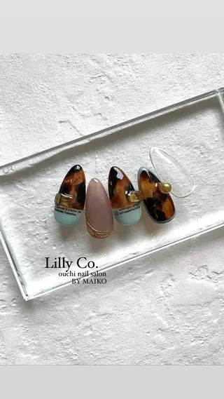 ネイル Lilly Co.のネイルデザイン