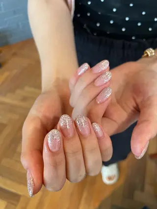 ネイル nagisa ✩︎⡱のネイルデザイン