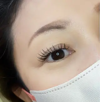 マツエク・マツパ Lily所属・大野 友梨のヘアスタイル