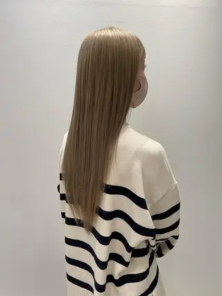 ロング CiNEMA daikanyama所属・透明感カラー🫧 今泉健太のヘアスタイル