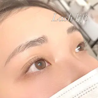 マツエク・マツパ Paulele. 副店長Mizukiのマツエク・マツパデザイン