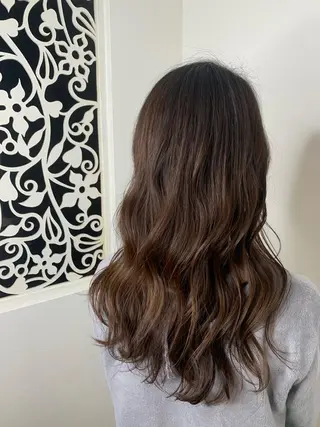 セミロング Hair Resort Noble(ヘアリゾートノーブル)所属・オオヤ カナのヘアスタイル