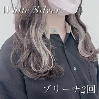 カラー 韓国スタイル🇰🇷 トレンドレイヤー🪡のヘアスタイル