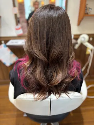 ロング カラー ビーズ緑店所属・片桐 巧貴のヘアスタイル