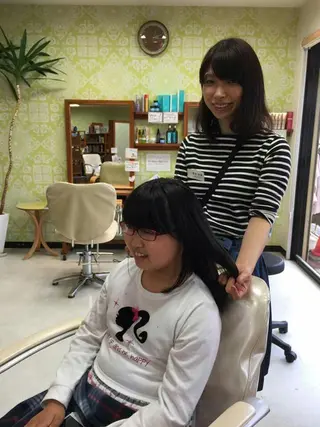 ミディアム エムズハウス所属・野末 美穂のヘアスタイル