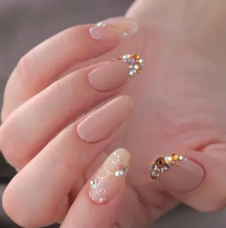 ネイル Marie Laureのネイルデザイン