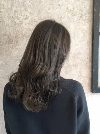 ミディアム カラー パーマ 小顔カット✨ 透明感カラー/村上のヘアスタイル