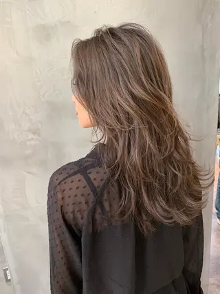 ロング カラー リピート率No.1✨ ユウキのヘアスタイル