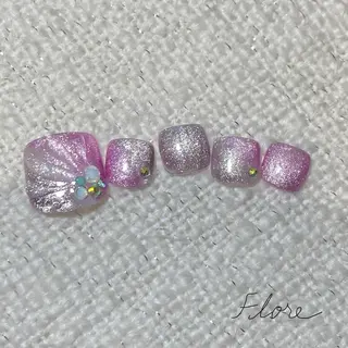 ネイル Flore (フロール)の眉毛・アイブロウイメージ