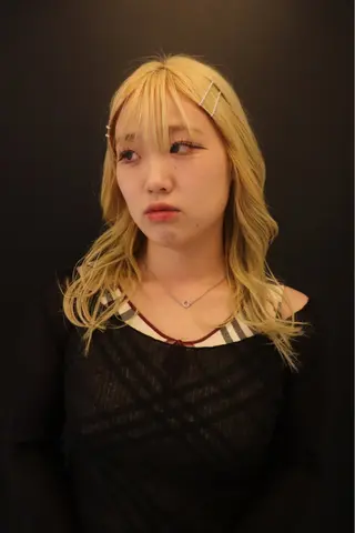 セミロング カラー ヘアアレンジ @kyoniyy KYONIのヘアスタイル