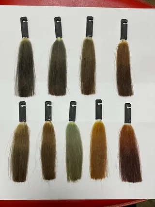 カラー ヘアーギャラリータケムラ所属・竹村 勇輝のヘアスタイル