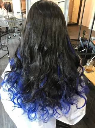 ロング カラー WEST O LAND所属・WEST OLAND 安藤のヘアスタイル