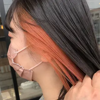 ミディアム カラー 岸下 理緒のヘアスタイル