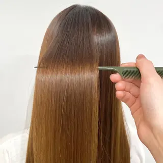 ロング 🌙髪質改善カラー Momoka🦋のヘアスタイル