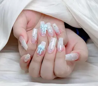 ネイル 小 雨のネイルデザイン