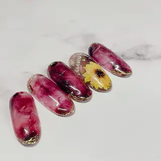 ネイル 奥園 良恵のネイルデザイン