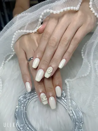 ネイル Sunshine nail salon所属・中原 ゆかのネイルデザイン