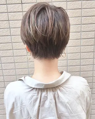 ショート カラー ショート、ボブ シマダマサトのヘアスタイル