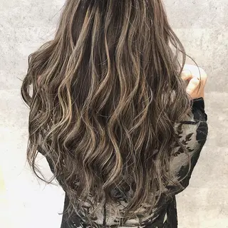 ロング カラー MiL所属・✨ハイトーン✨ 濱田知孝のヘアスタイル