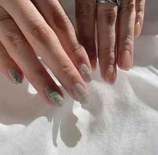 ネイル 佐藤 穂乃香のネイルデザイン