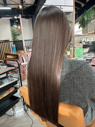 ロング arika オケシ　リョウダイのヘアスタイル