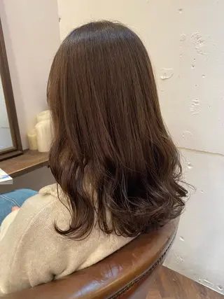 セミロング カラー いまじゅく あおいのヘアスタイル