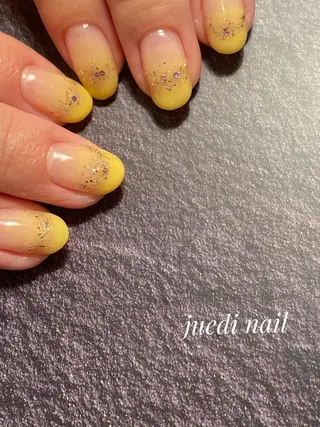 ネイル juedi nail(木曜日のネイル)所属・juedi nail 〜木曜日のネイル〜のネイルデザイン
