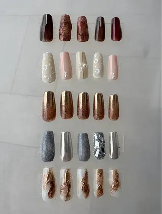 ネイル Color . Iwanoのネイルデザイン