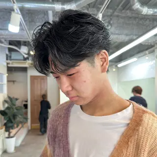 ショート パーマ メンズ JINKIメンズ特化 メンズカットパーマのヘアスタイル