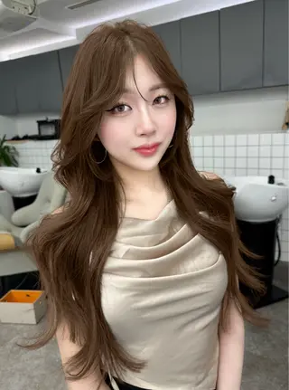 ロング 映える顔まわり/前髪 特化 💗 ユキマのヘアスタイル