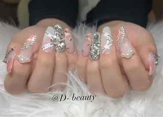 ネイル D-BEAUTY Nailsalonのネイルデザイン