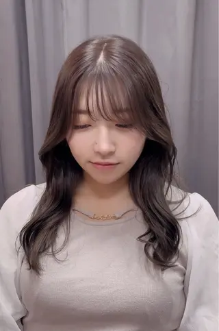 ミディアム カラー TELA HAIR AYANOのヘアスタイル