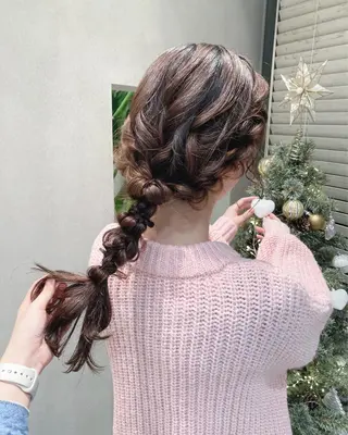 セミロング ヘアアレンジ octo所属・梅澤 杏菜のヘアスタイル