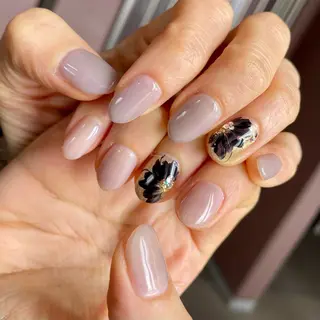 ネイル 奥園 良恵のネイルデザイン