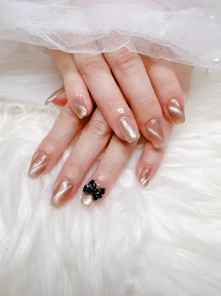 ネイル 高島 夏海のネイルデザイン