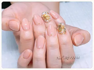 ネイル THECOLORS所属・近貞 莉奈のネイルデザイン