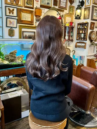 ロング 飯田 実歩(じっぽ)のヘアスタイル