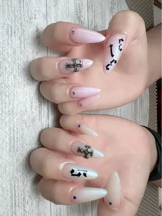 ネイル シェヌネイル JURAのネイルデザイン