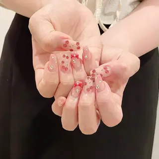 ネイル 💅fleur Ayumiのネイルデザイン