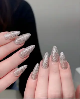 ネイル NAILS168 チップ長さ出し専門店のネイルデザイン