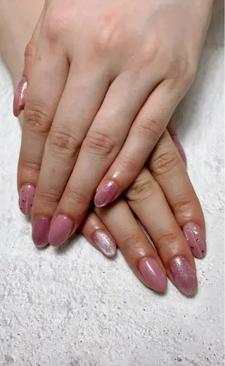 ネイル ERFOLG　GINZA横浜駅店所属・ERFOLG横浜店 石橋しのぶのネイルデザイン