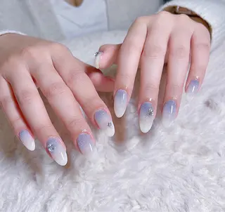 ネイル FLY Nail Salonのネイルデザイン