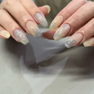 ネイル Ray. ちゅるん系ニュアンスのネイルデザイン