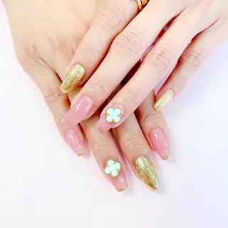 ネイル 大阪福島韓国束感まつ げ Sayaka🤍のマツエク・マツパデザイン